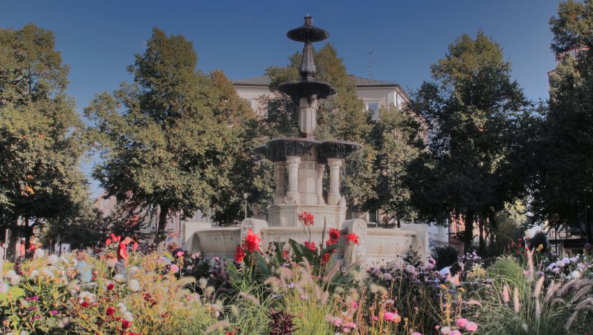 Brunnen am Weißenburger Platz